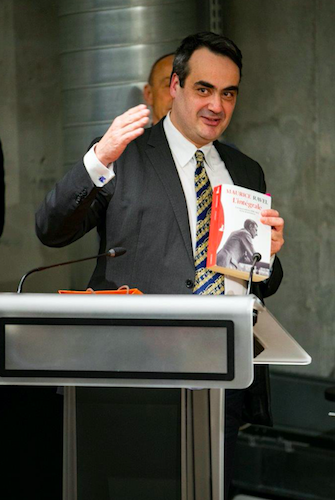 Photo de Manuel Cornejo le jour de la remise du Prix Sévigné