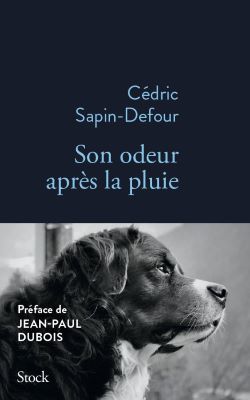 Couverture du livre avec photo en noir et blanc d'un chien