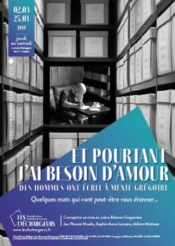 Affiche du spectacle : un homme en train d'écrire dans une bibliothèque