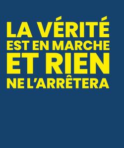 Couverture du livre fond bleu, titre en lettres capitales jaunes