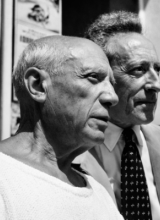 Photo représentant Picasso et Cocteau