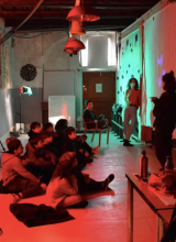 Photo en couleur d'un atelier de La Fabrique Turbulente avec enfants